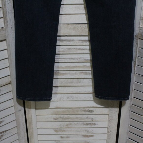 7 For All Mankind Button Fly Josefina Jeans (989) - Picture 7 of 11